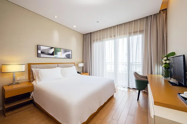 غرفة بسرير كينج، Holiday Inn Hotel And Suites Suzhou Yangcheng Lake 2/4