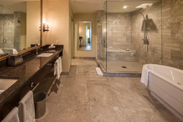 غرفة بريميوم، Hotel Indigo Pittsburgh East Liberty 1/1