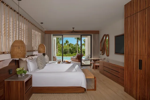 Swim Out, Junior Suite, King Bed، Secrets Playa Blanca Costa Mujeres 1/7