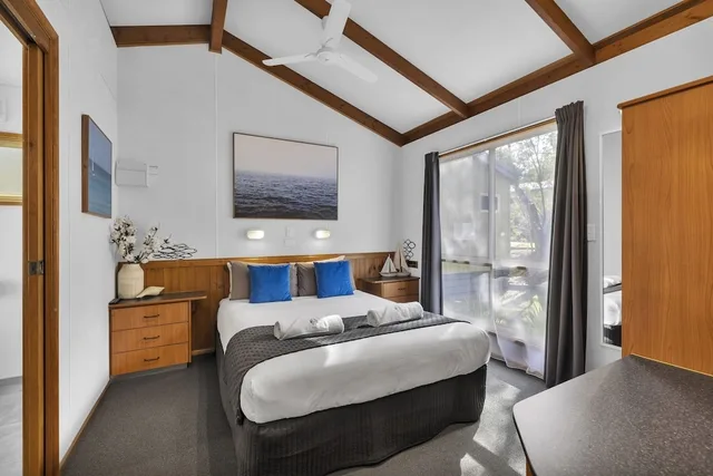 2 Bedrooms, Luxury, Villa, 2 Queen Beds, METUNG HOLIDAY VILLAS 4/9