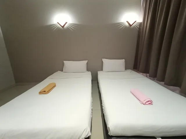 غرفة ديلوكس بسريرين منفصلين، OYO 89959 Nice Stay Three Six Five Services 3/4