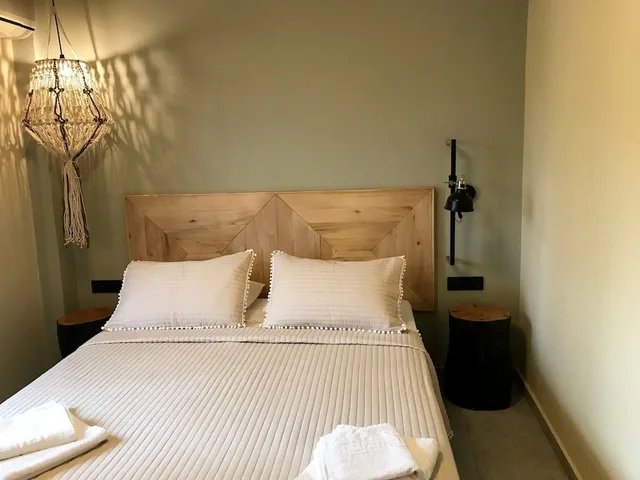 شقة ديلوكس بسرير كوين بإطلالة على البحر بغرفة نوم واحدة مع سرير سحّاب إضافي، Oasis Apartments 1/5