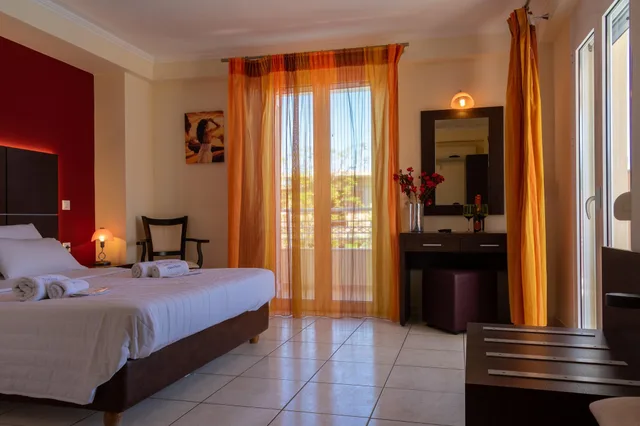 شقة ديلوكس بإطلالة على الحديقة بغرفة نوم واحدة، Zante Pantheon Hotel 1/3