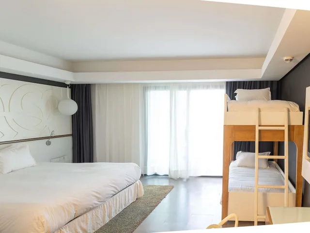 Family, King Bed, 2 Bunk Beds, Hotel Royal Golf and Spa Mazagan 1/8
