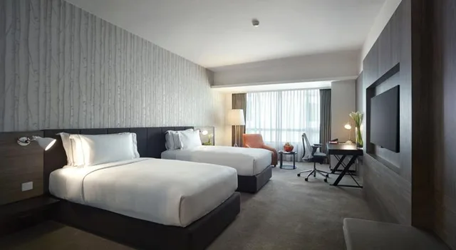 غرفة ديلوكس بسرير مزدوج، G Hotel Gurney 1/2