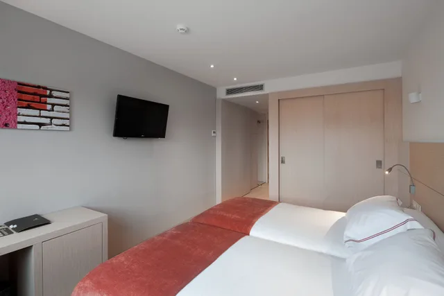 غرفة بسرير مزدوج أو سريرين منفصلين، Sercotel Hola Tafalla 5/8