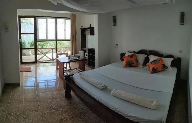 غرفة بسرير مزدوج بشرفة، Mocco Beach Villa 1/3