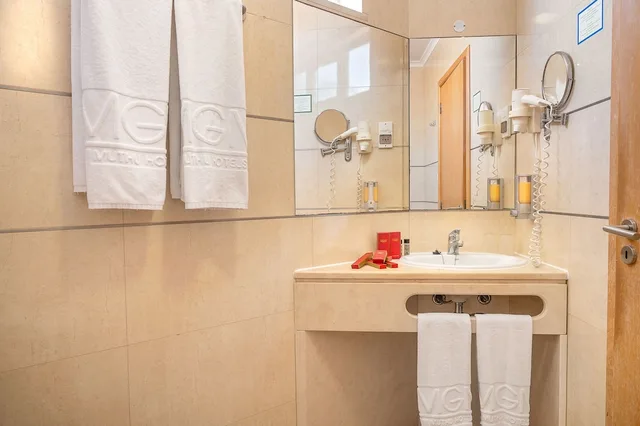 1 Bedroom, Superior, Apartment, Double Bed, Garden View, Sofa, Muthu Clube Praia Da Oura 6/7