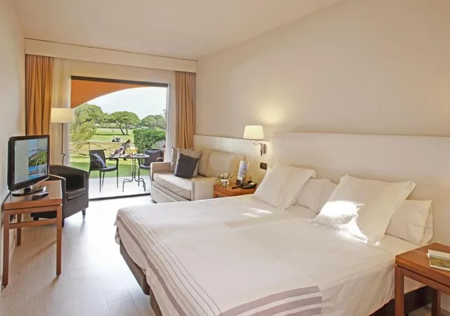 غرفة سوبيريور بسرير مزدوج، La Costa Golf and Beach Resort 1/4