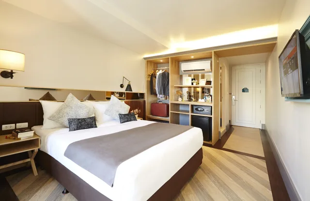 Explorer, Superior, Queen Bed, Vince Hotel Bangkok Pratunam 3/8