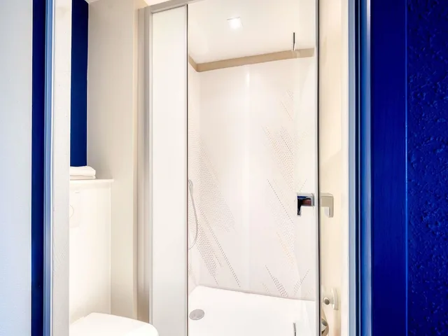 غرفة ثلاثية بسرير مزدوج وسرير بطابقين، Ibis Budget Versailles Trappes 7/7