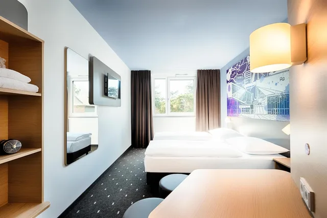 غرفة بسريرين منفصلين، B&B Hotel Wien-Stadthalle 10/10