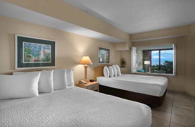 Executive, Suite, Ocean Front، Beach Colony Resort 1/4