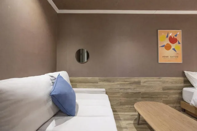 غرفة ديلوكس بسرير مزدوج بحوض استحمام، Tinto Hotel 4/6