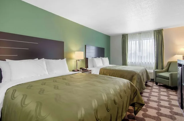 Standard, 2 Queen Beds, Quality Inn Russell, KS 6/10