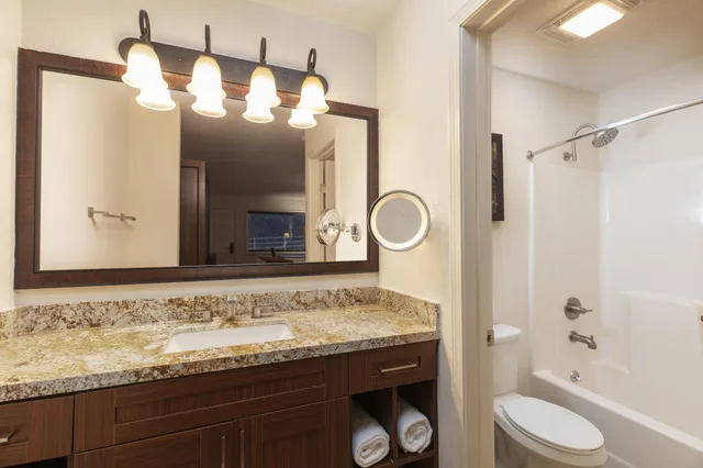 غرفة تقليدية بسريرين كوين، Westgate Branson Woods Resort 3/3