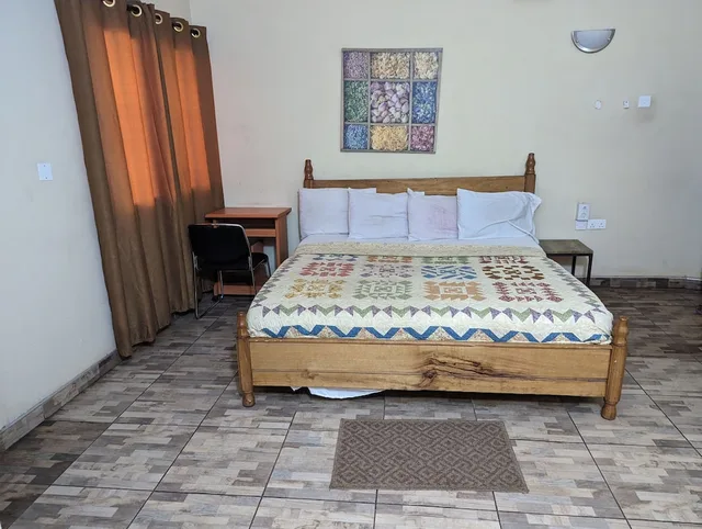 1 Bedroom, Exclusive, Studio, Suite, Double Bed, City View, Executive Level, Sofa، The Golden Apple Guest House 1/10