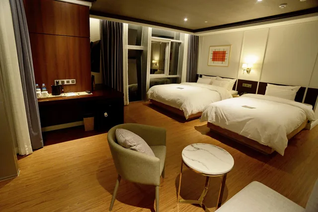 Spa, Twin Beds, Sea View، H Avenue Hotel Gwangali Beach 8/10