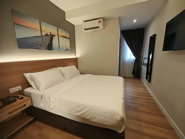 غرفة سوبيريور بسرير كينج، Karasky Hotel 2/4