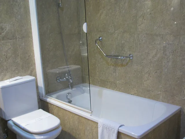 غرفة مفردة بسرير مزدوج، Hotel Oca Villa De Aviles 1/1