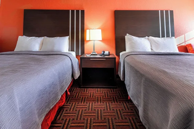 غرفة بسريرين كوين بمطبخ صغير، Quality Inn Amarillo I-40 East 1/3