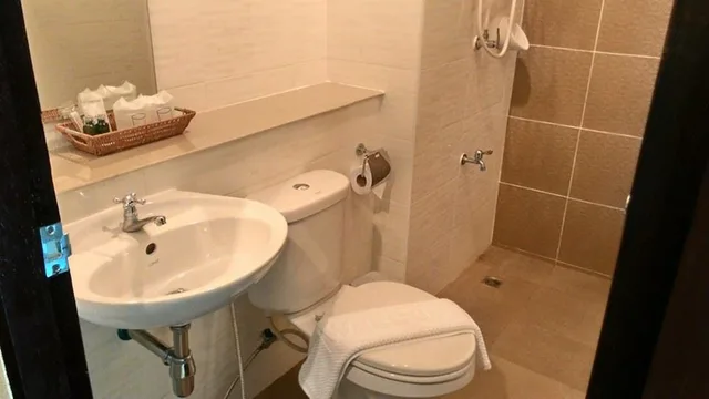 غرفة بسريرين منفصلين، K2 Living Uttaradit 2/2