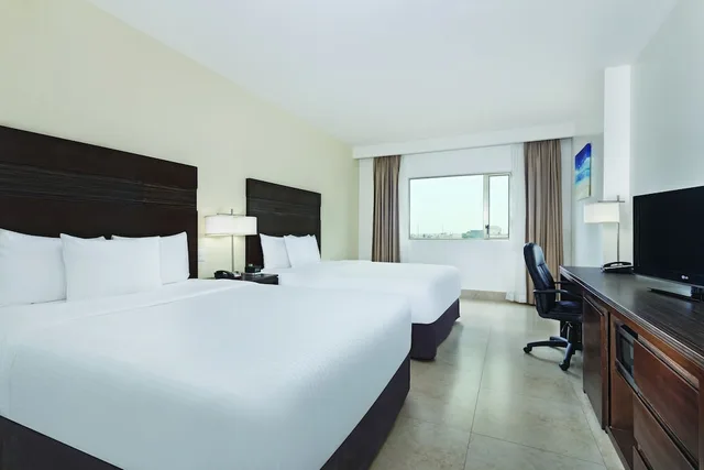 غرفة بسريرين كوين، Wyndham Garden Cancun Downtown 5/7