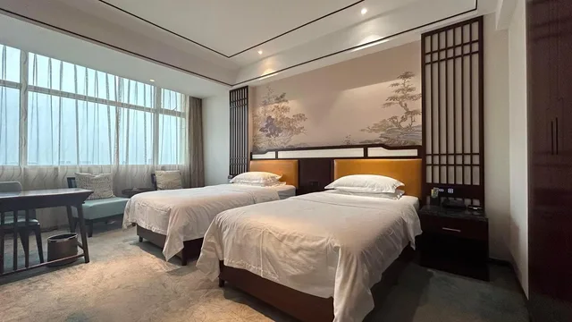 غرفة بسريرين منفصلين بإطلالة على المدينة، Jurong Shuguang International Hotel 2/3