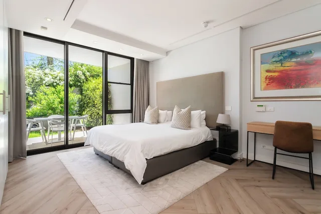غرفة بريميير بسرير كينج بـ3 غرف نوم بمسبح خاص، Mountain Marina Luxury Apartments 7/10