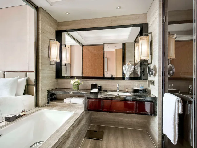 غرفة تنفيذية بسرير كينج، Pullman Weifang 2/3