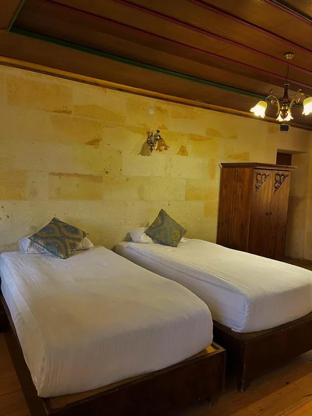 غرفة بسرير مزدوج أو سريرين منفصلين بحمام خاص، Empire Cave Hotel 2/4