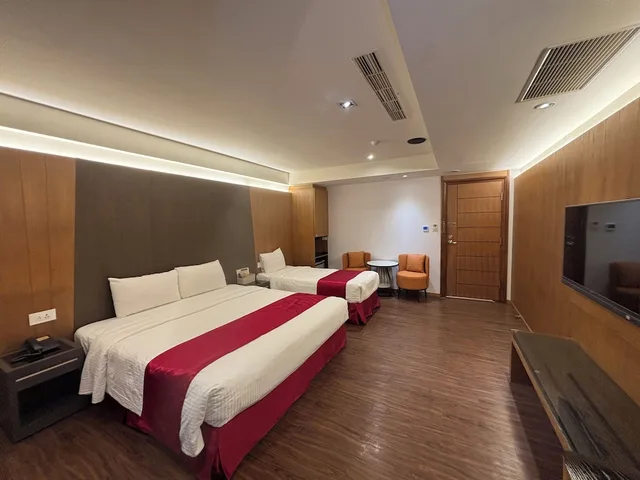 غرفة كلاسيكية ثلاثية بسرير كوين وسرير فردي، Jinspa Resort Hotel 1/8