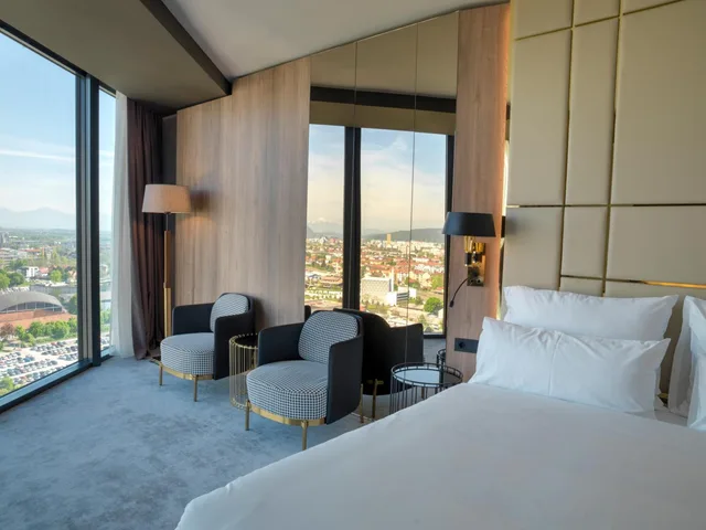 غرفة بريميوم بسرير مزدوج، Grand Plaza Hotel And Congress Centre 9/10