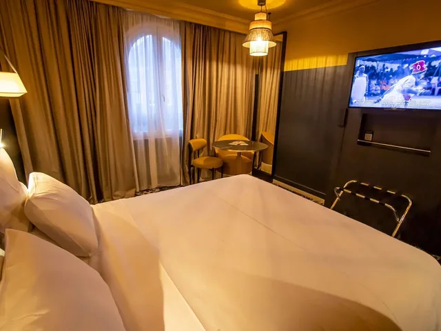 غرفة سوبيريور بسرير مزدوج، MERCURE HONFLEUR 3/10