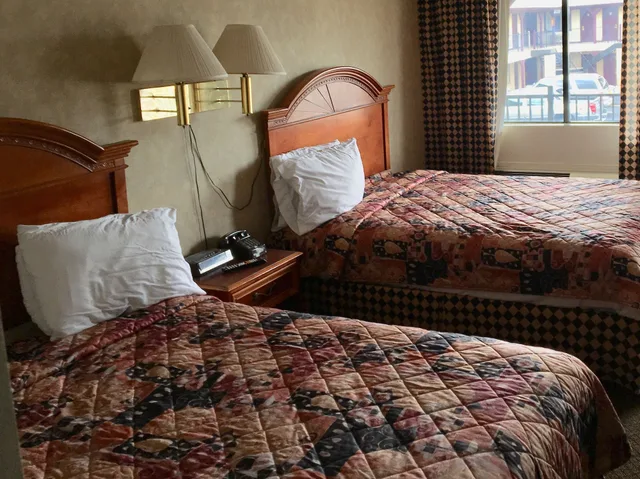 غرفة كومفورت بسريرين كوين، Inn At Mexia 4/9