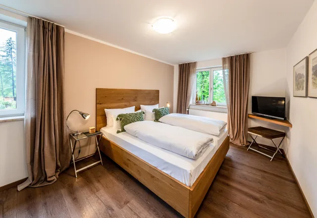 Spa, Suite, King Bed, BAYERN RESORT HOTEL 1/1