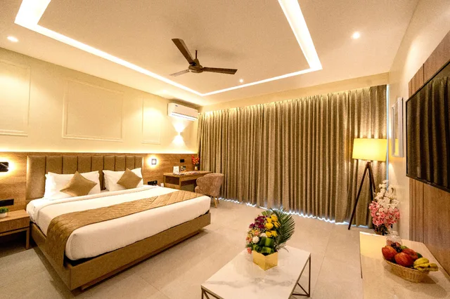 Arabica، TGI STAR Holidays Yercaud 1/1