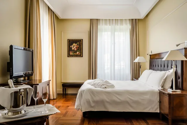 غرفة سوبيريور ثلاثية، Eurostars Centrale Palace 4/6