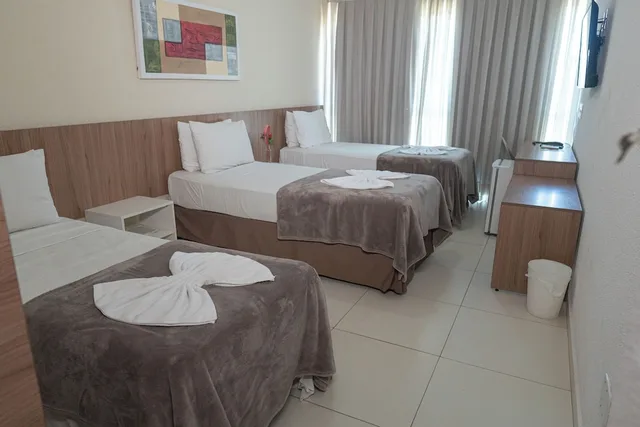 Plus, Triple, 3 Beds، Conde Hotel 3/6