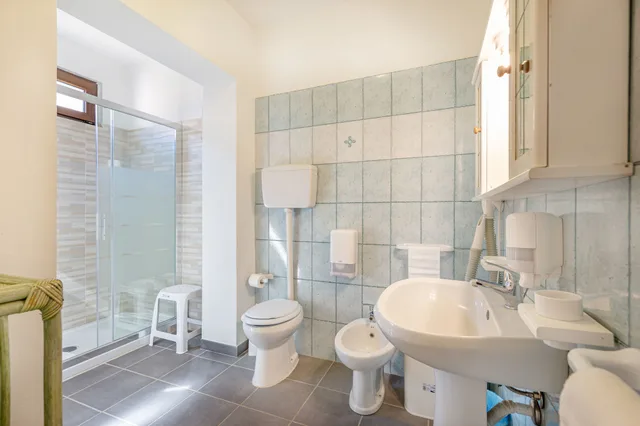 غرفة كلاسيكية بسرير كوين، Marina Manna Hotel Club Village 5/5