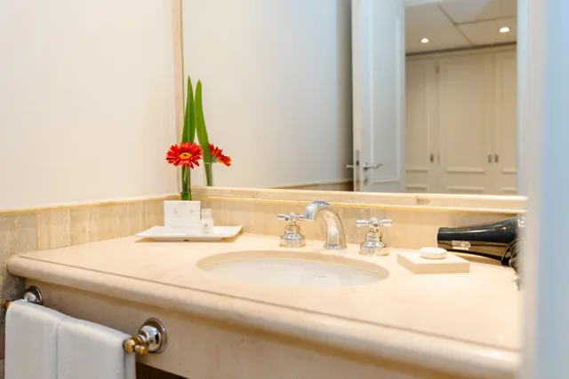 غرفة جونيور بإطلالة، Loi Suites Recoleta 5/9