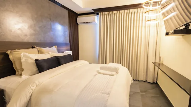 غرفة كومفورت بسرير كوين، Hotel Ramada Inn el Salvador 1/7
