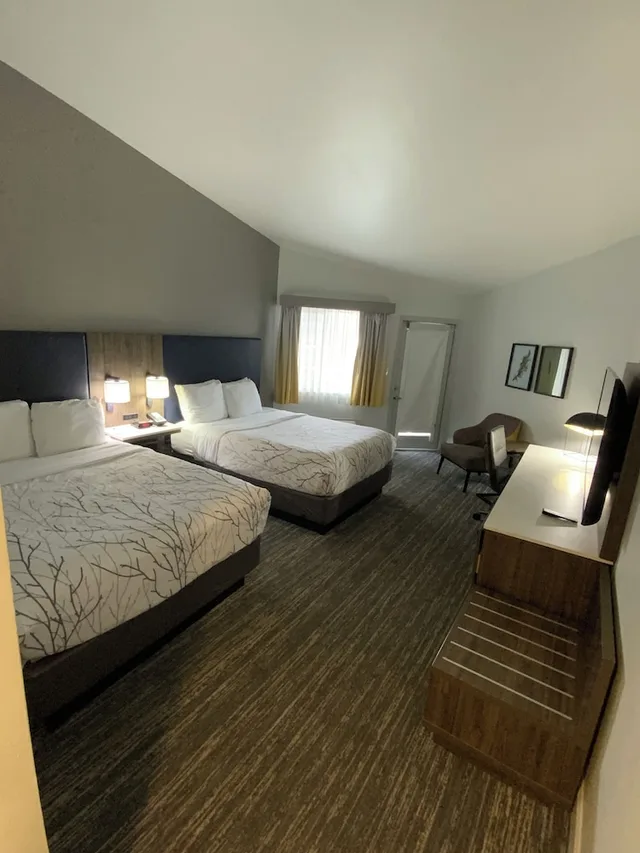 غرفة قياسية بسريرين كوين بشرفة، Best Western Denver East 1/10