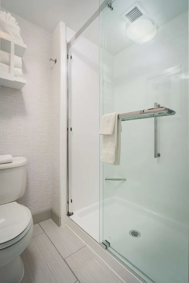 غرفة بسرير كوين، Hampton Inn By Hilton Springfield 5/6