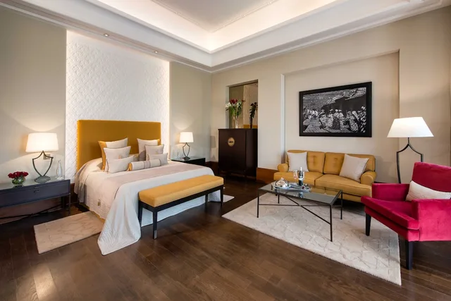 غرفة ديلوكس بسرير كينج بشرفة، The Oberoi Marrakech 2/4