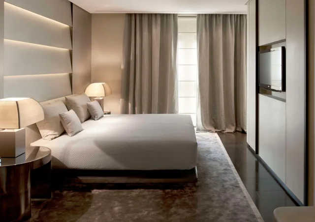 جناح جونيور بشرفة، Armani Hotel Milano 1/4