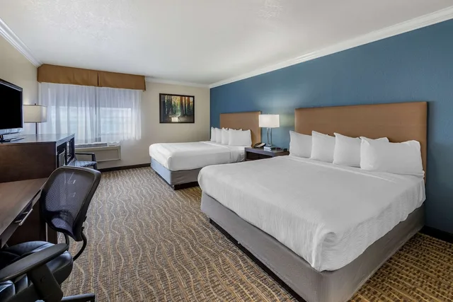 غرفة قياسية بسريرين كوين، Best Western Town & Country Lodge 3/10