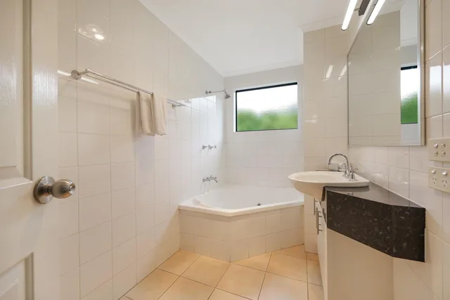 فيلا مع أريكة بجاكوزي، Sea Foam Villas 8/10