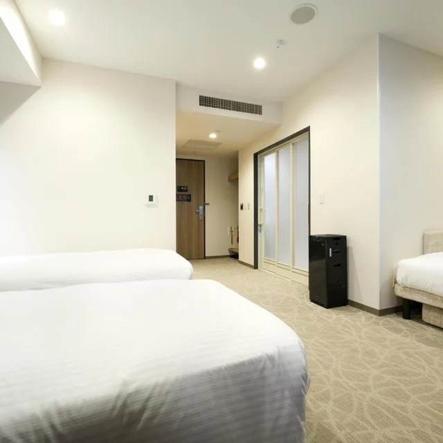 غرفة ثلاثية مع دخول الصالة لذوي الإعاقة، HOTEL ELCIENT OSAKA 2/3