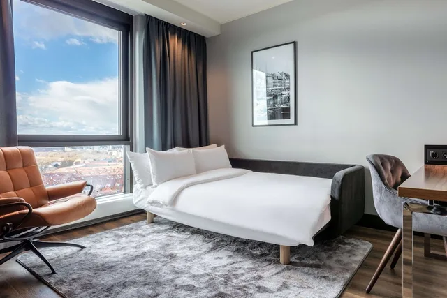 Family, Queen Bed, Radisson Blu Scandinavia Copenhagen 1/10